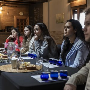 taller-cata-aove-aprende-a-catar-aceite-los-encepados